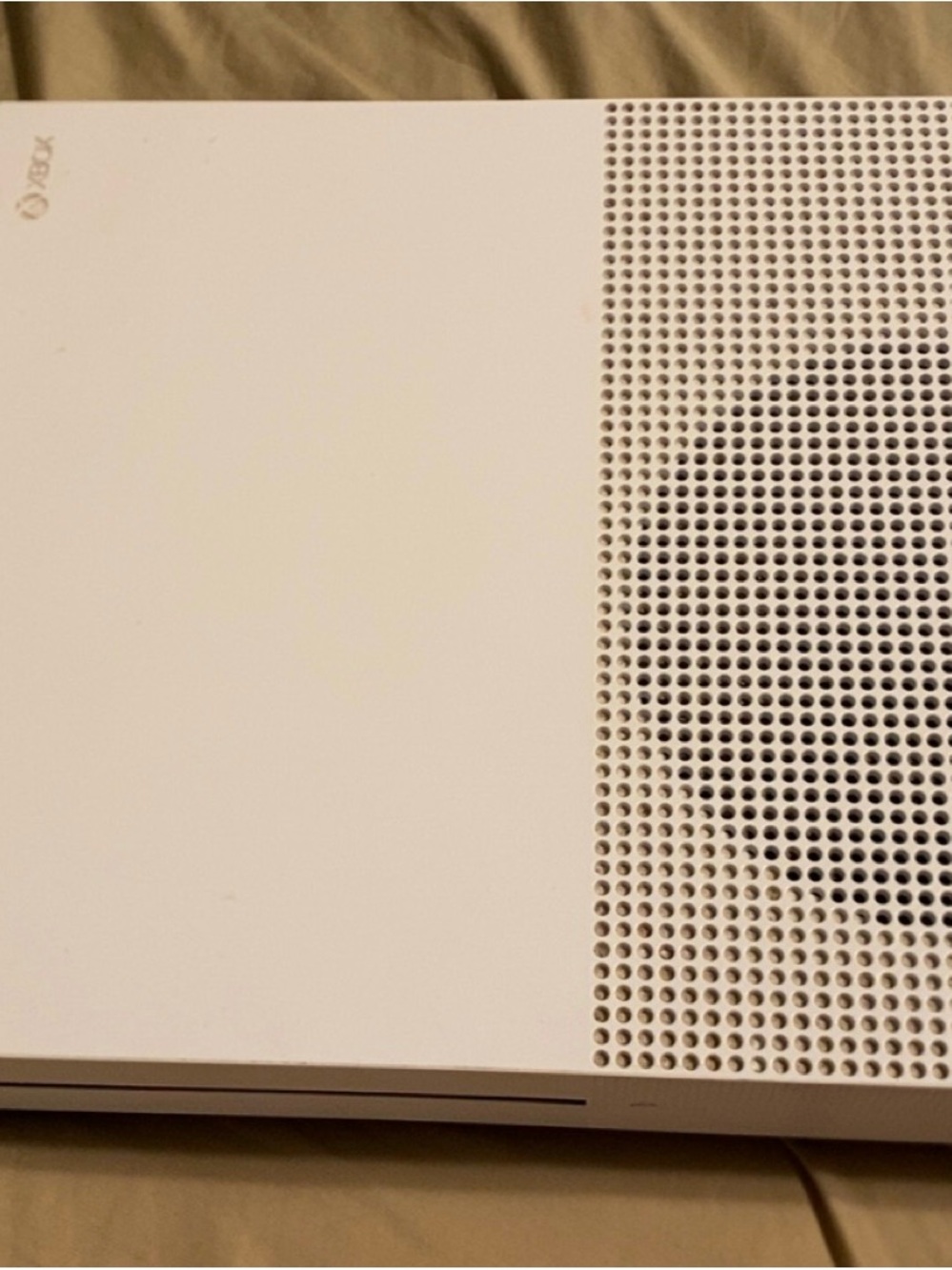 Xbox One S 1TB - Compact Gaming System